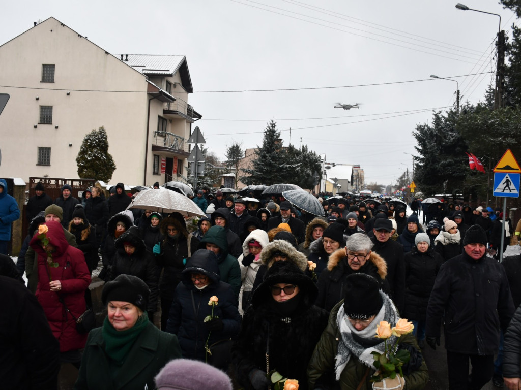 Burmistrza Józefa Grzegorza Kurek żegnało ponad tysiąc osób