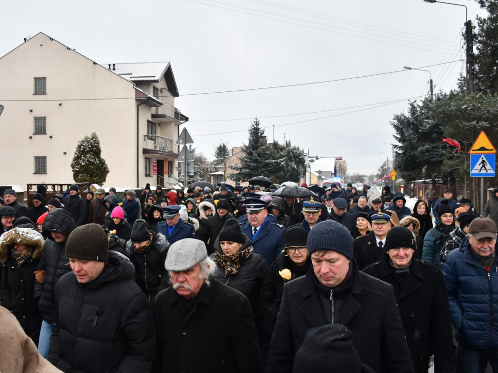 Burmistrza Józefa Grzegorza Kurek żegnało ponad tysiąc osób