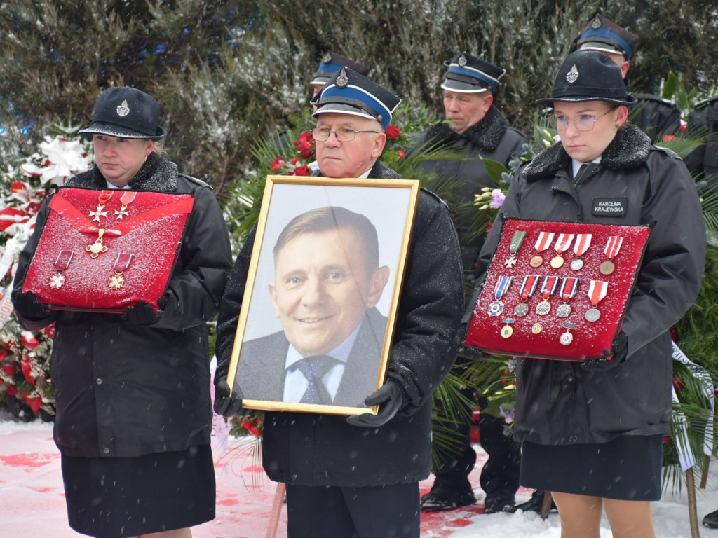 Burmistrza Józefa Grzegorza Kurek żegnało ponad tysiąc osób