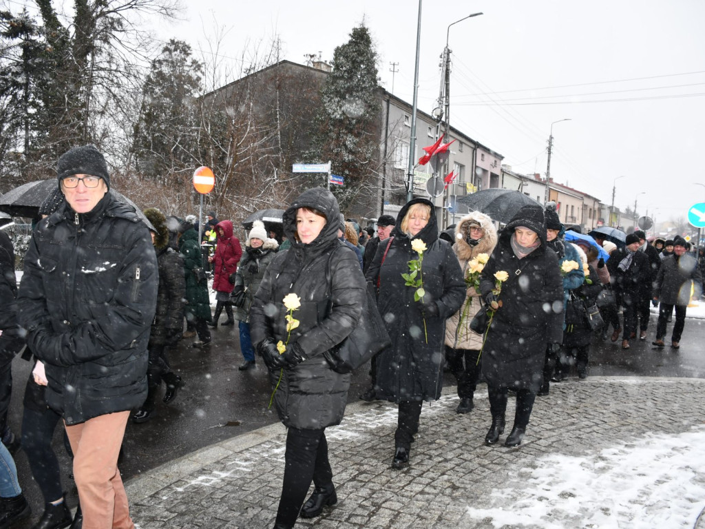 Burmistrza Józefa Grzegorza Kurek żegnało ponad tysiąc osób