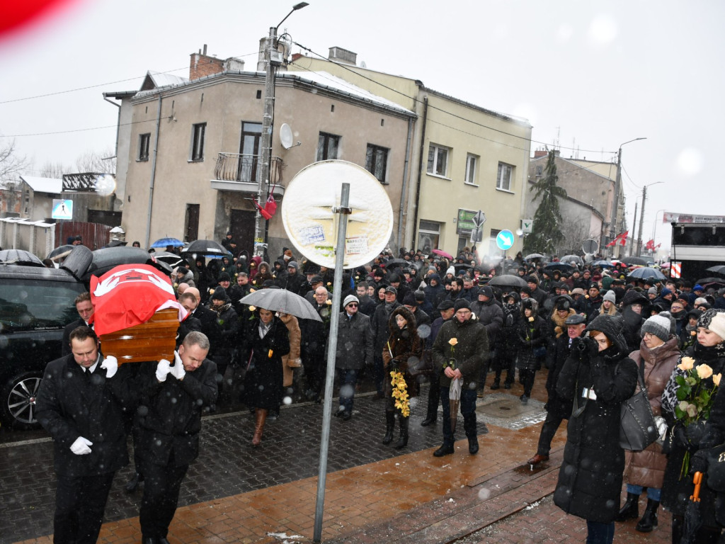 Burmistrza Józefa Grzegorza Kurek żegnało ponad tysiąc osób