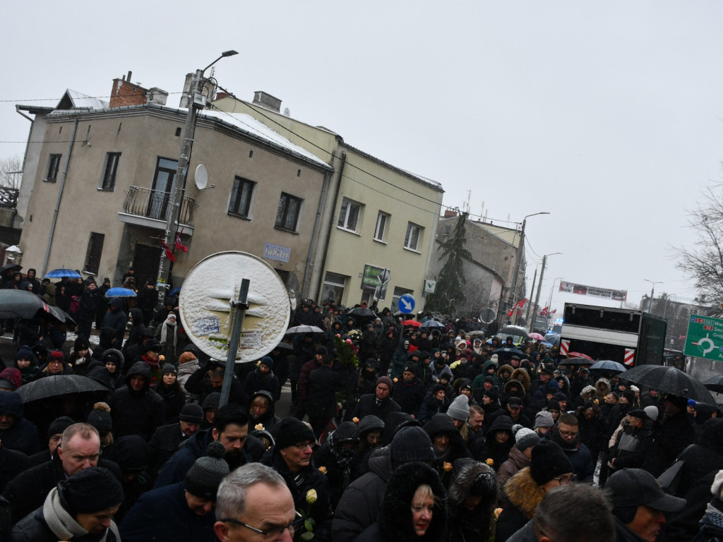 Burmistrza Józefa Grzegorza Kurek żegnało ponad tysiąc osób