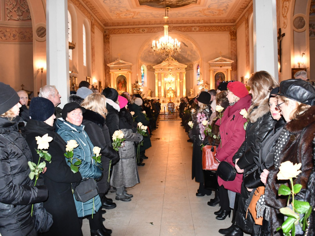 Burmistrza Józefa Grzegorza Kurek żegnało ponad tysiąc osób