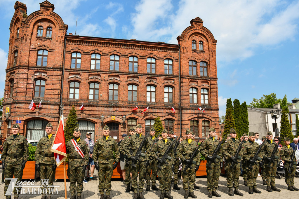 Duma i tradycja – 3 Maja w Żyrardowie