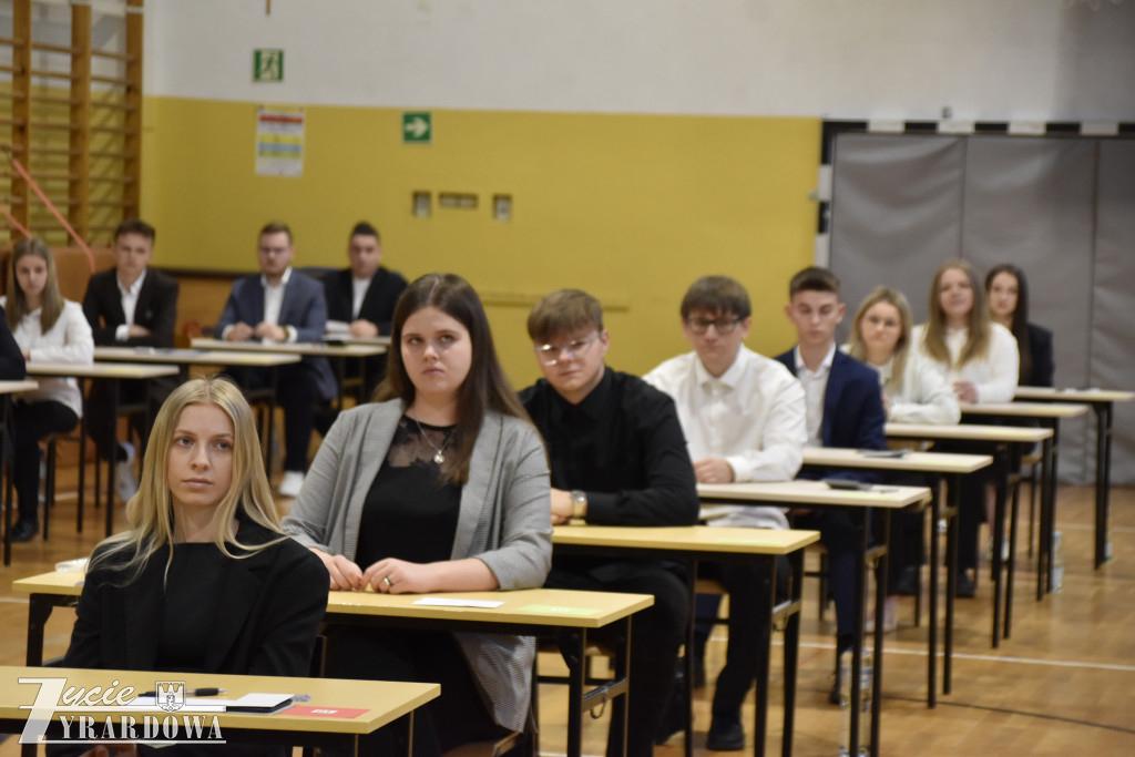 W Mszczonowie 55 abiturientów zdaje maturę