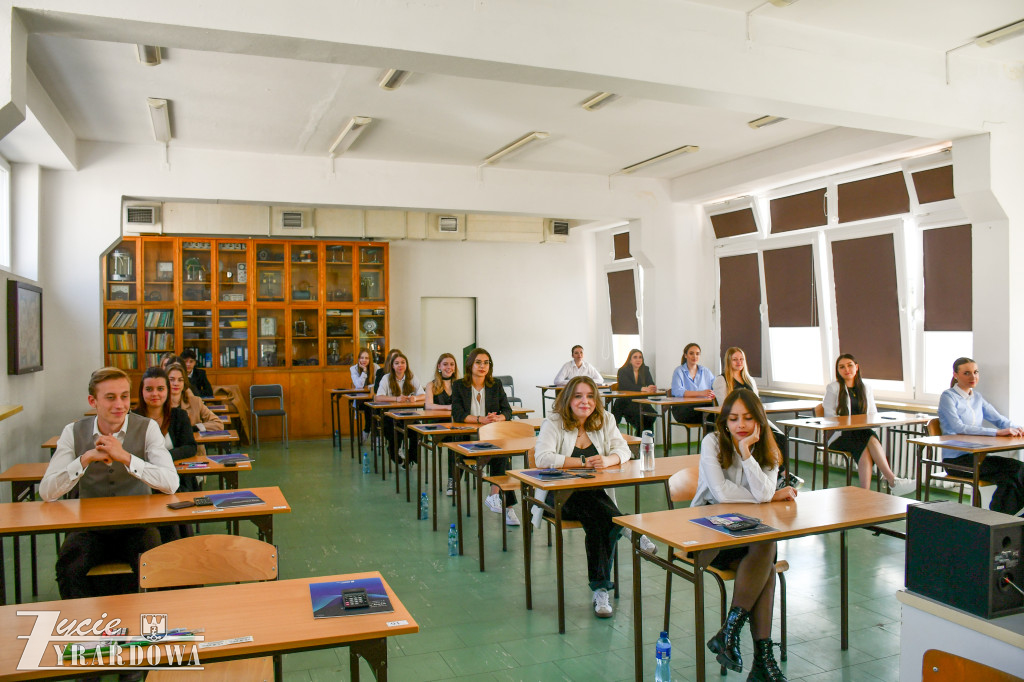 Wczoraj język polski, dziś królowa nauk