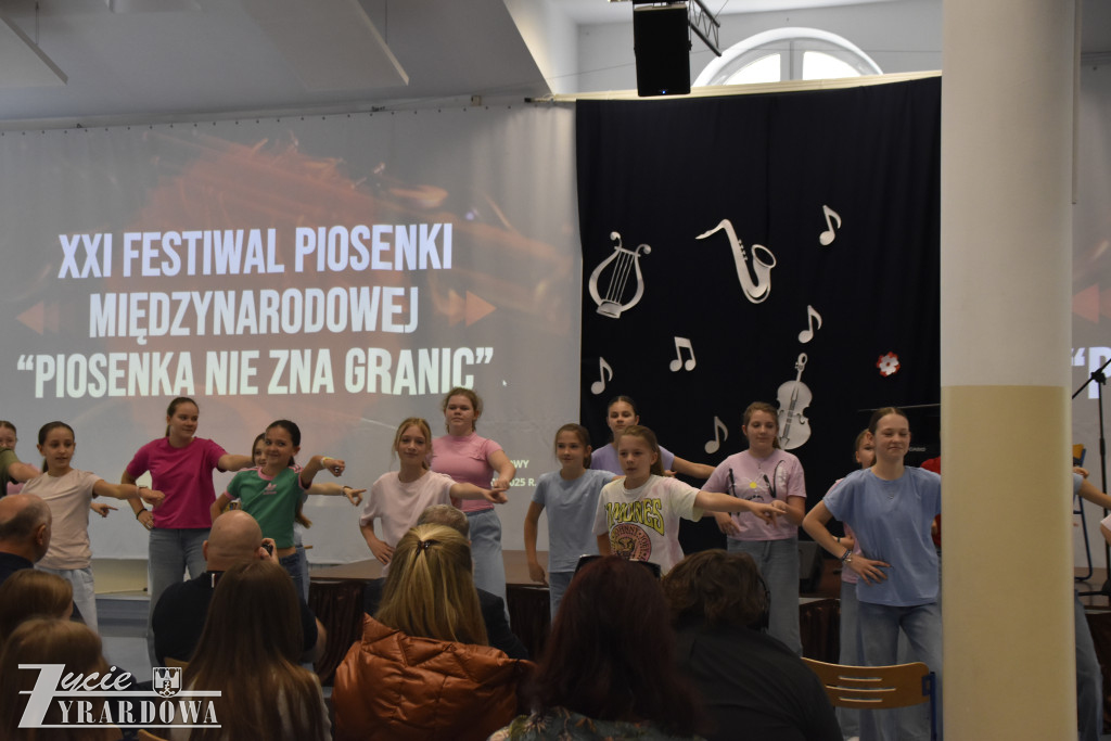 Festiwal Piosenki Międzynarodowej w Międzyborowie