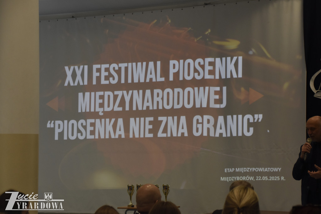 Festiwal Piosenki Międzynarodowej w Międzyborowie