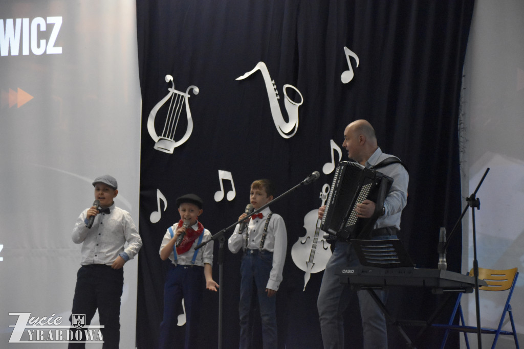 Festiwal Piosenki Międzynarodowej w Międzyborowie