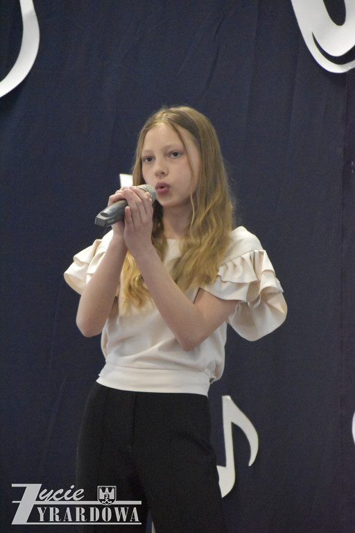 Festiwal Piosenki Międzynarodowej w Międzyborowie