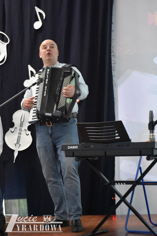 Festiwal Piosenki Międzynarodowej w Międzyborowie