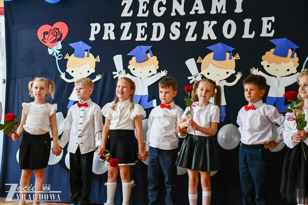 „Pszczółki” żegnają się z przedszkolem