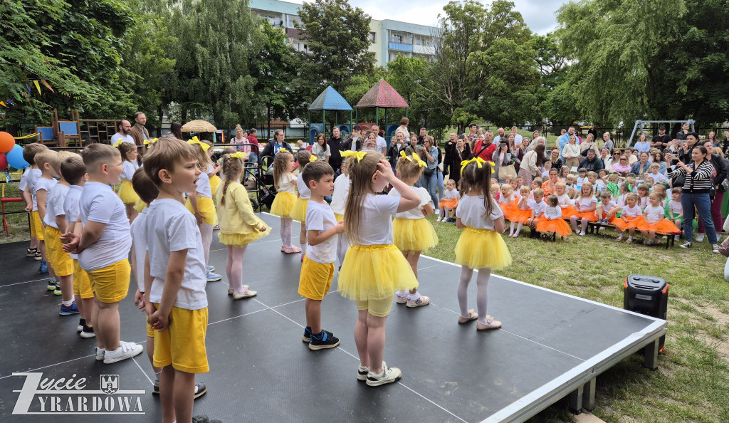 Rodzinny Piknik Pełen Radości w Przedszkolu nr 8