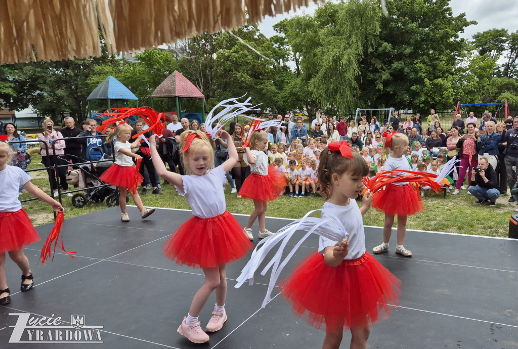 Rodzinny Piknik Pełen Radości w Przedszkolu nr 8