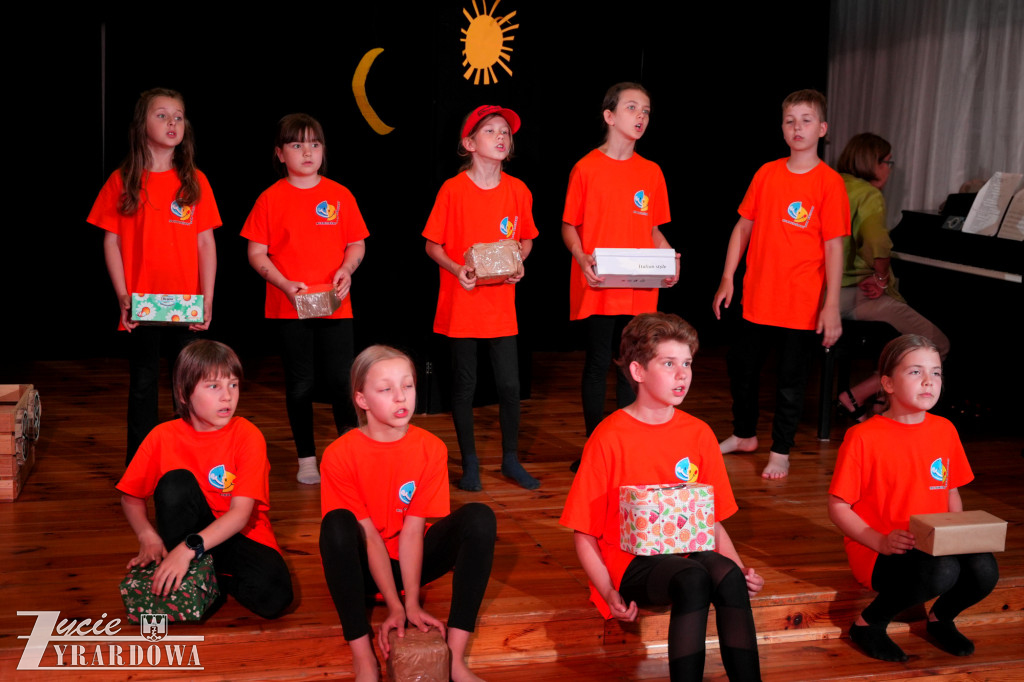 Teatr \