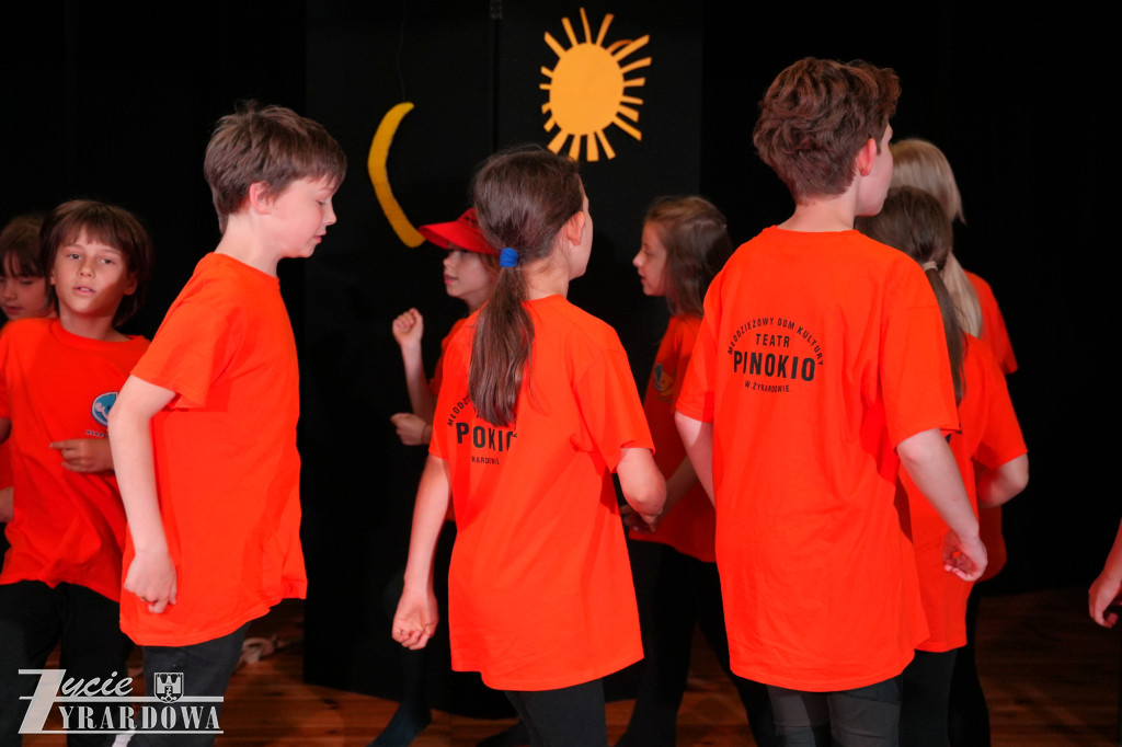 Teatr \
