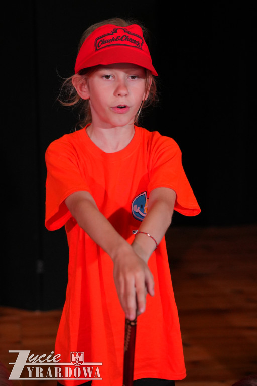 Teatr \