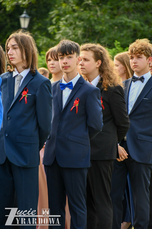 Bal ósmoklasistów w Szóstce