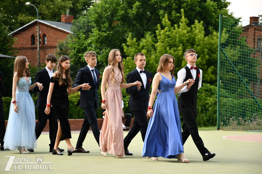 Bal ósmoklasistów w Szóstce