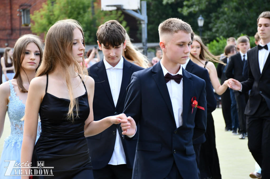 Bal ósmoklasistów w Szóstce