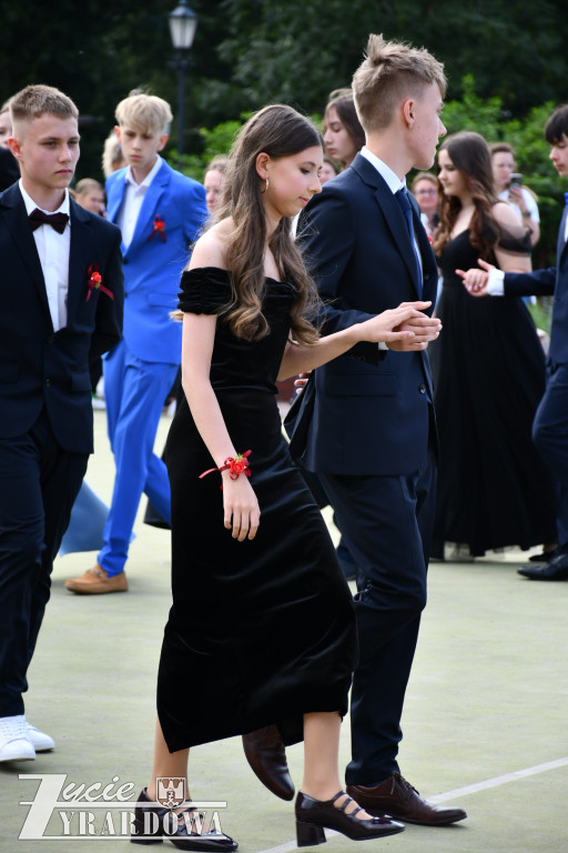 Bal ósmoklasistów w Szóstce