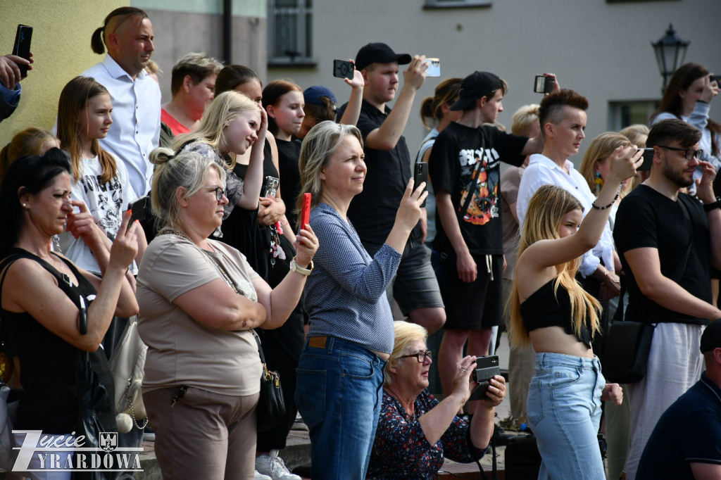 Bal ósmoklasistów w Szóstce