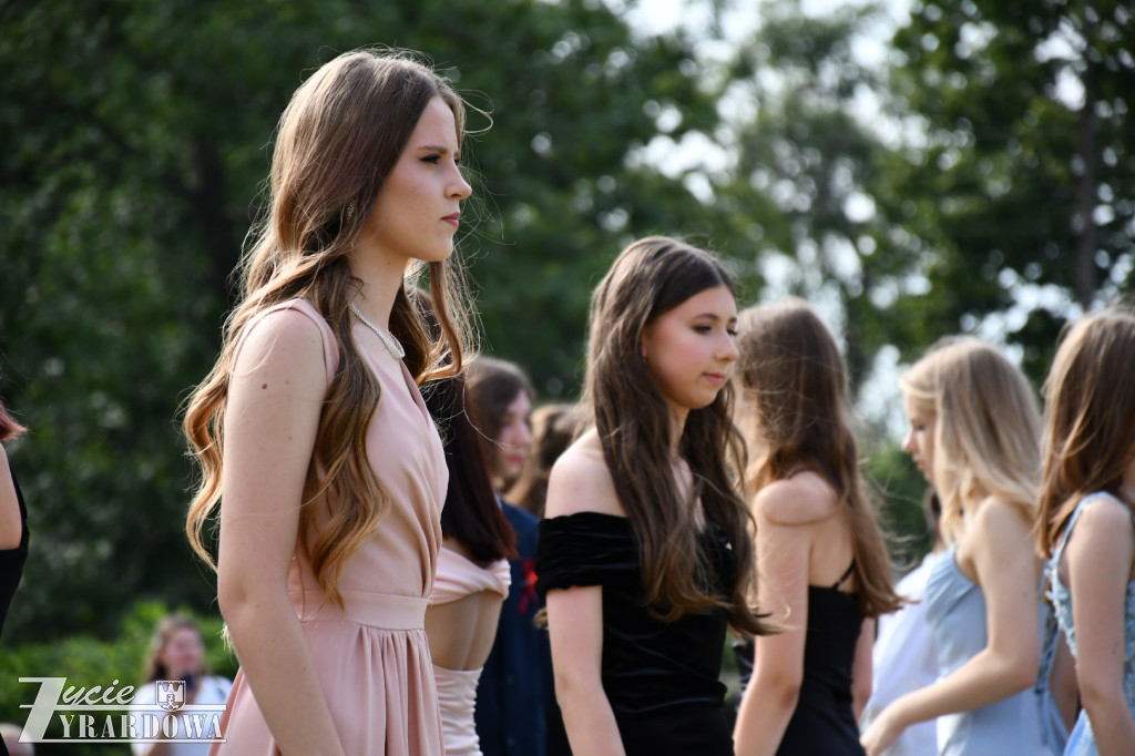 Bal ósmoklasistów w Szóstce