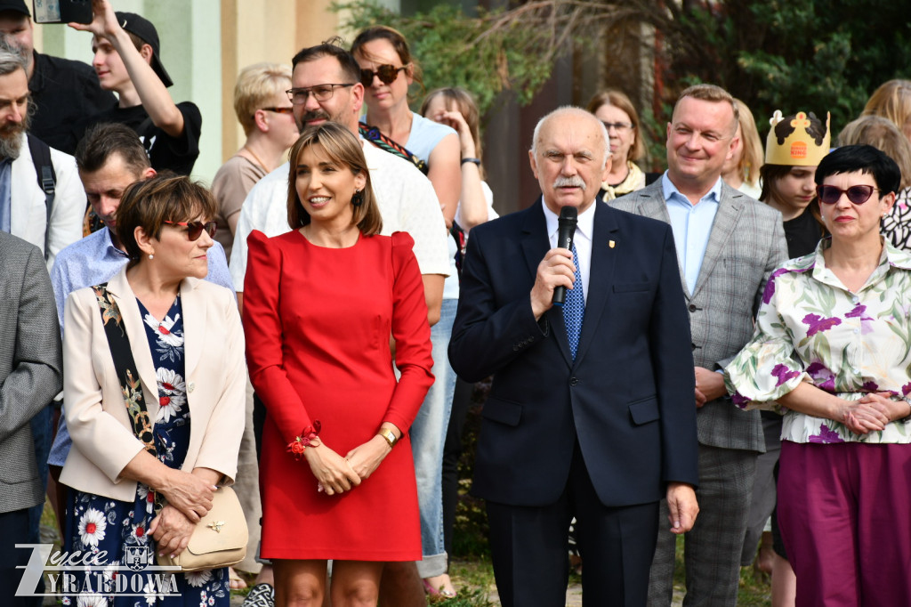 Bal ósmoklasistów w Szóstce
