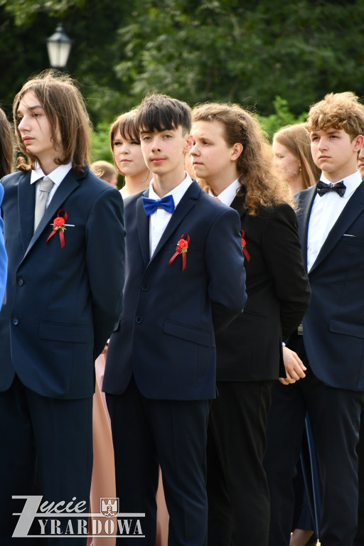 Bal ósmoklasistów w Szóstce