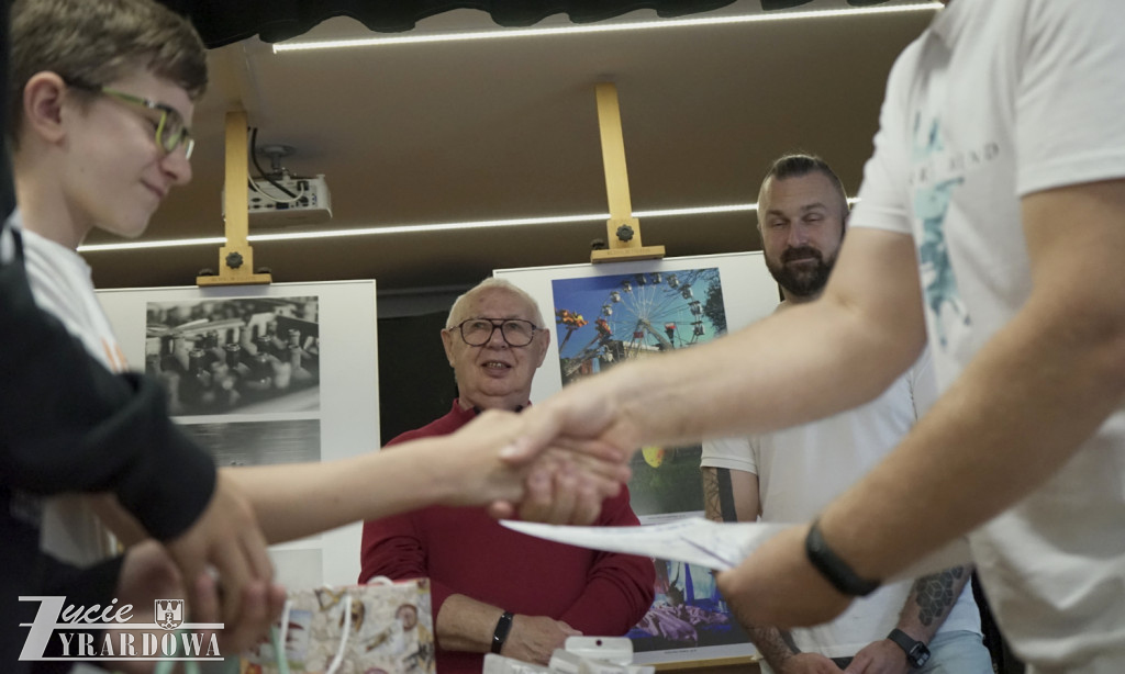 Zakończenie roku u młodych fotografików