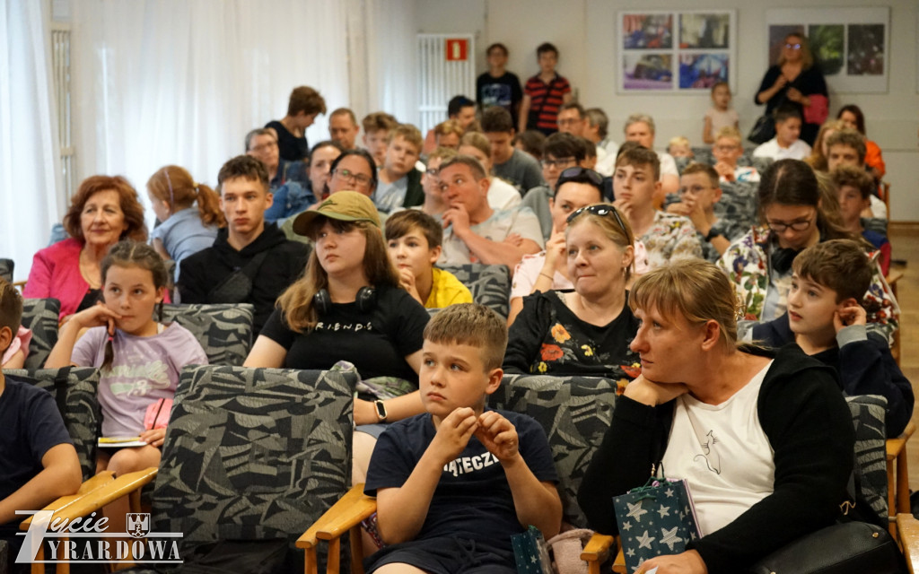 Zakończenie roku u młodych fotografików