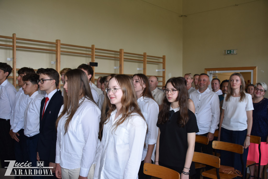 W „Siódemce” ósmoklasiści dziękowali za trud i serce