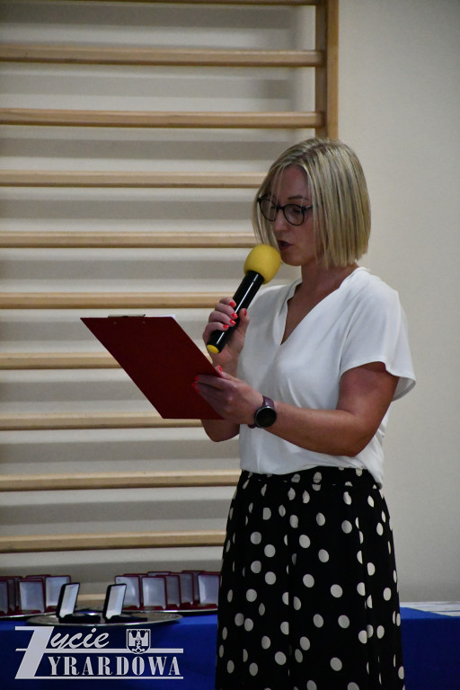 Czwórka żegna swoich absolwentów