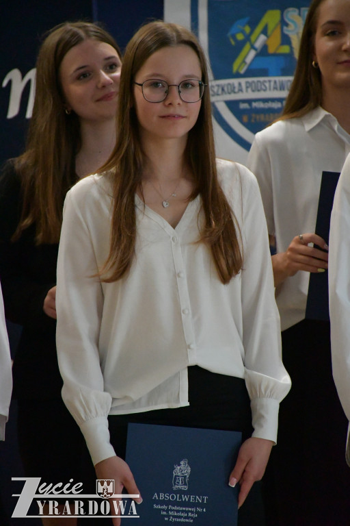 Czwórka żegna swoich absolwentów