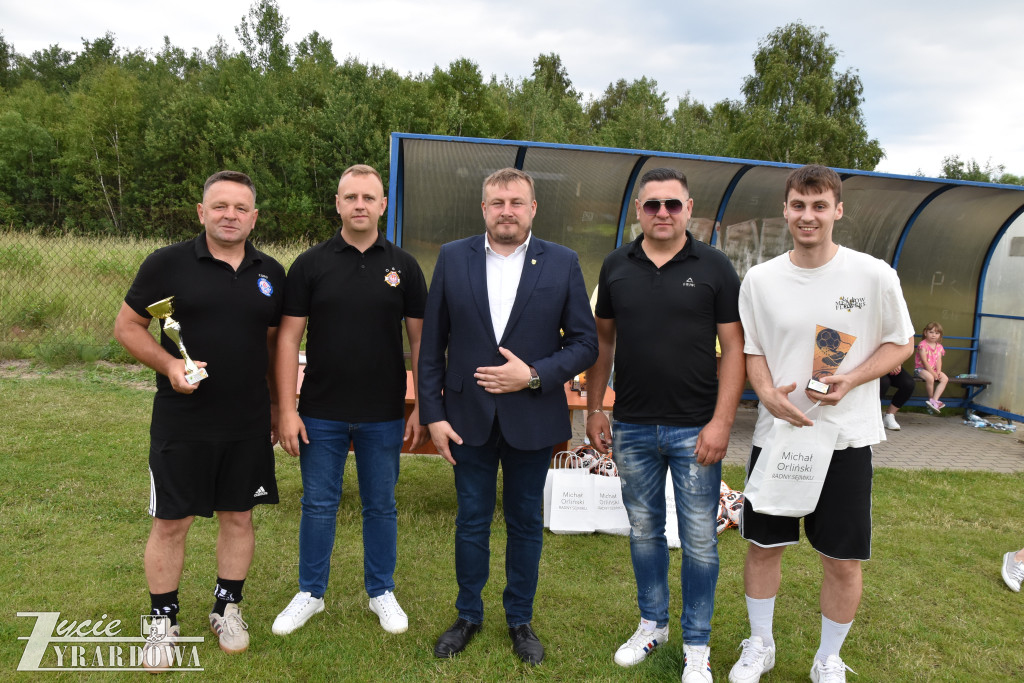 Piłkarski Mistrza Powiatu to strażacy z OSP Piekary