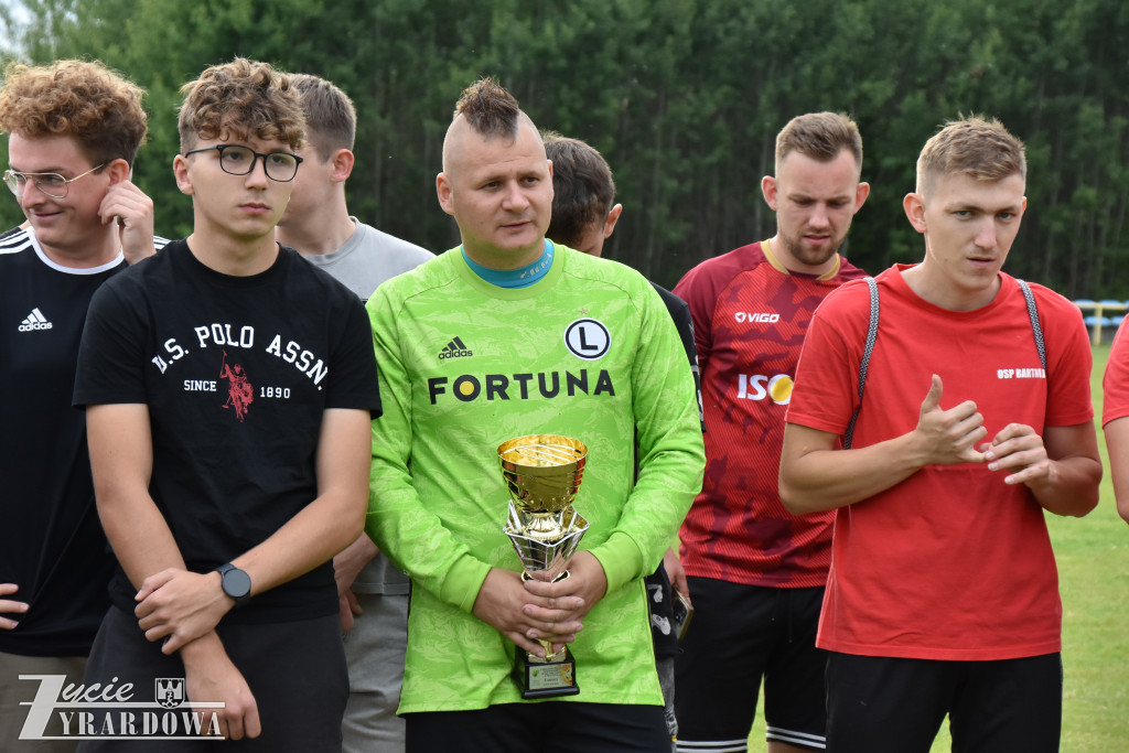 Piłkarski Mistrza Powiatu to strażacy z OSP Piekary