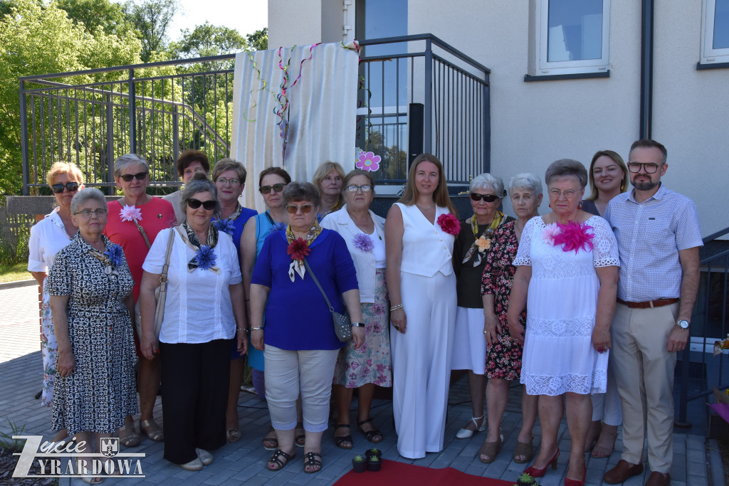 Seniorzy żyją aktywnie - z klasą i uśmiechem