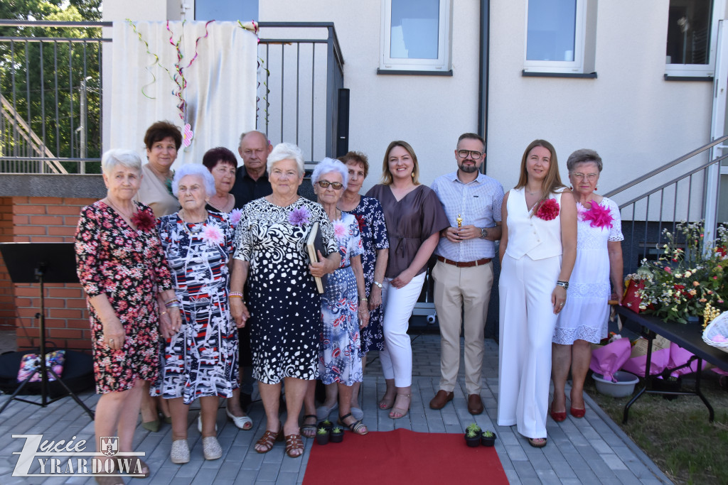 Seniorzy żyją aktywnie - z klasą i uśmiechem