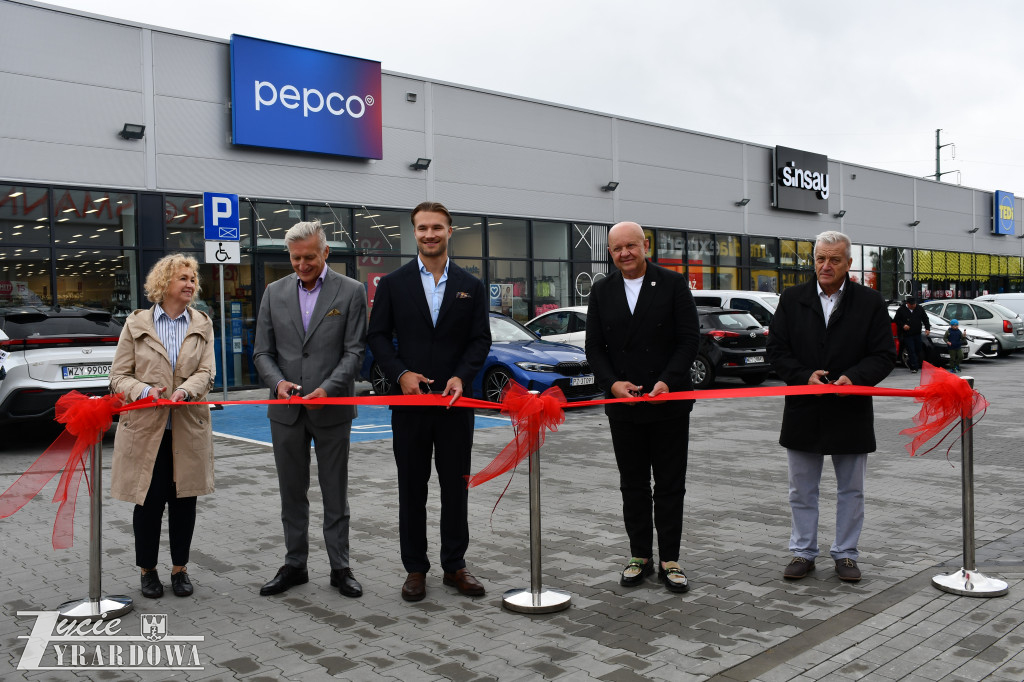 Największe centrum handlowe w Powiecie Żyrardowskim