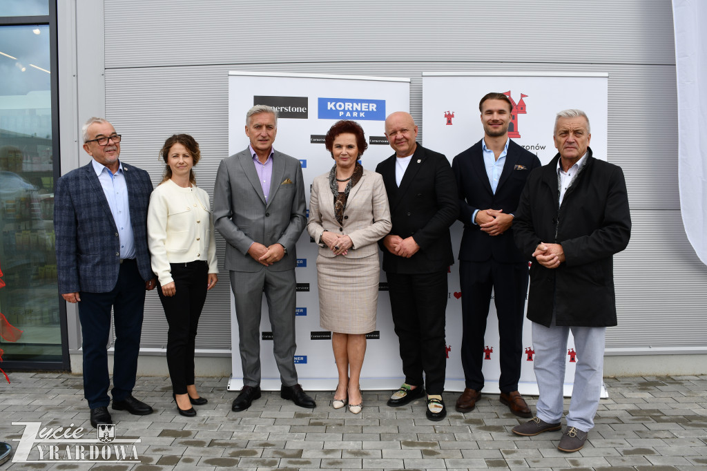 Największe centrum handlowe w Powiecie Żyrardowskim