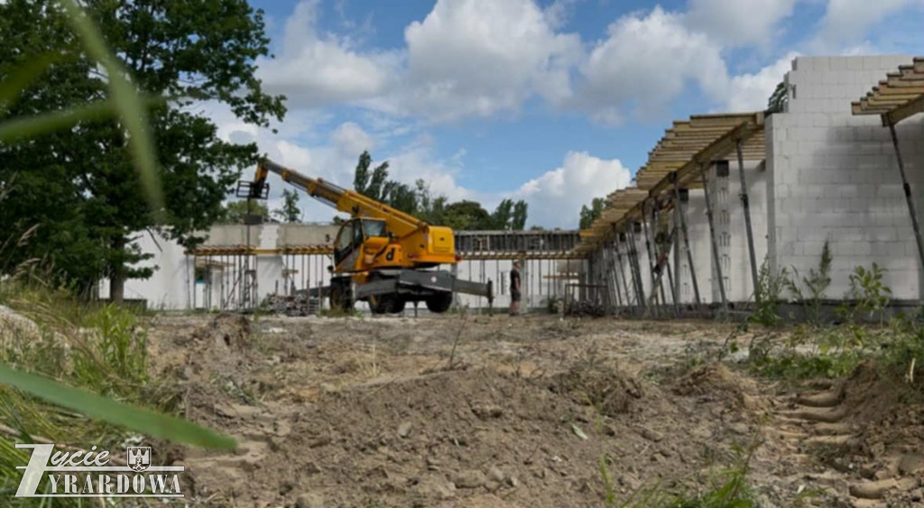 Będzie dach nad dziełem ludzkich serc