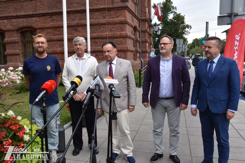 W BOM jest duża konkurencja - trzeba głosować