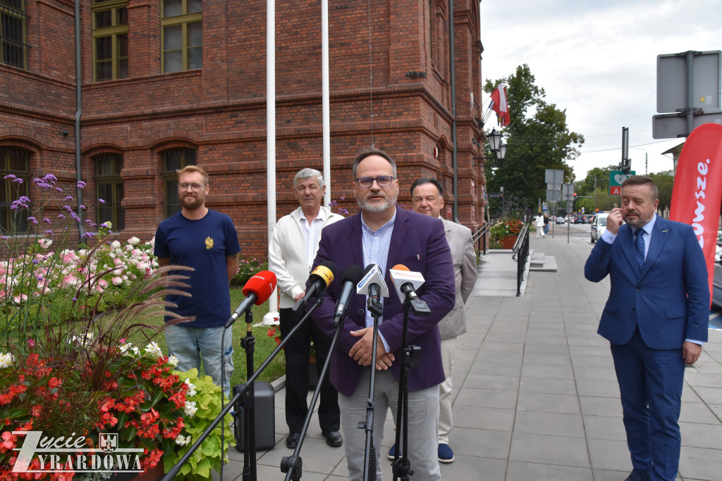 W BOM jest duża konkurencja - trzeba głosować