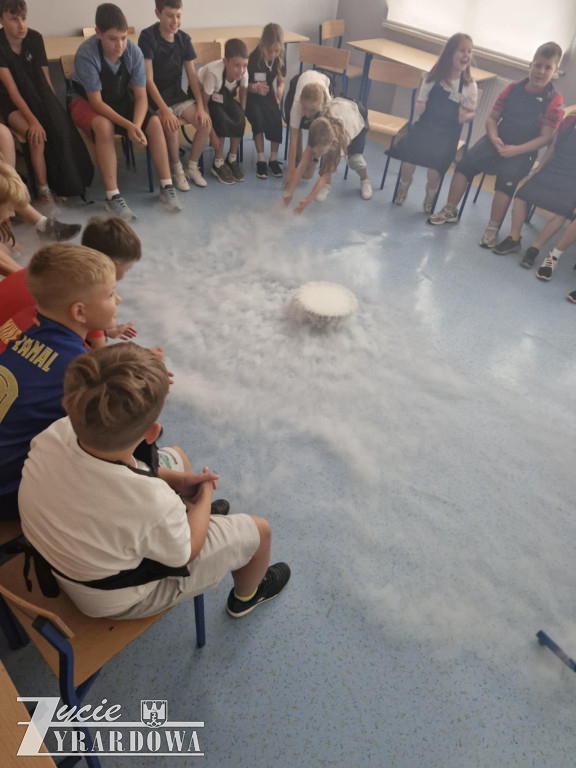 Harce dzikie, co napisały przyjaźni kronikę