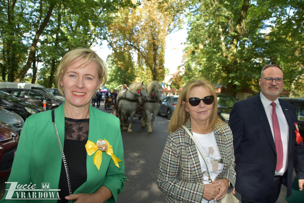 Tradycyjne i piękne „Święto Chleba” w Radziejowicach