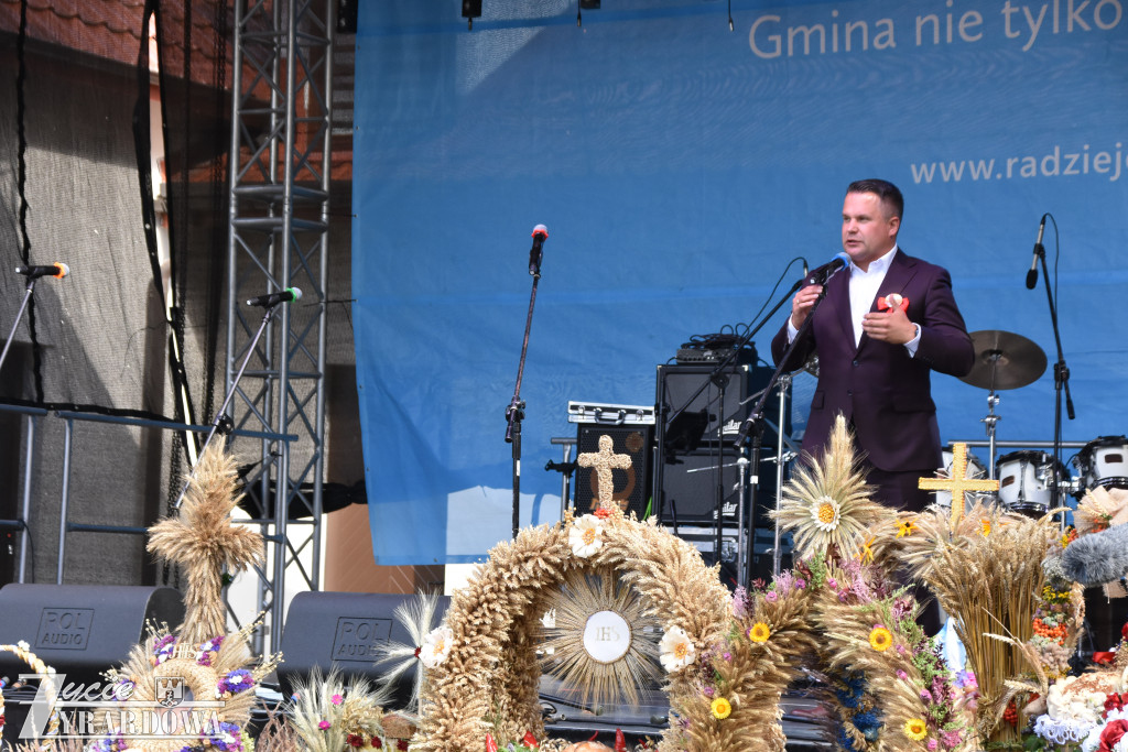 Tradycyjne i piękne „Święto Chleba” w Radziejowicach