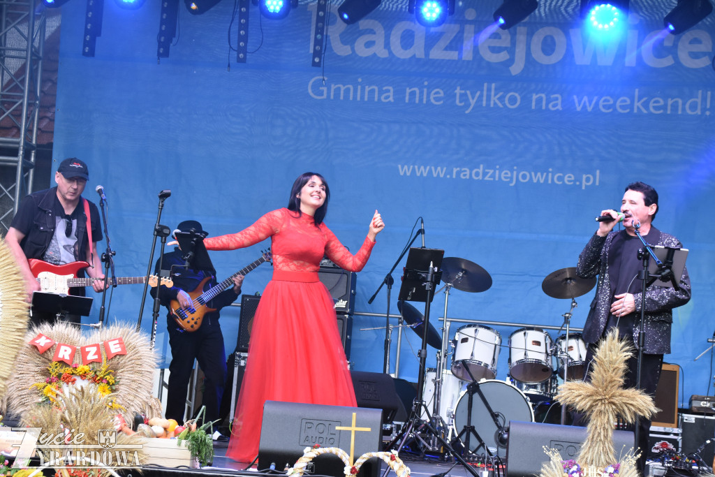 Tradycyjne i piękne „Święto Chleba” w Radziejowicach