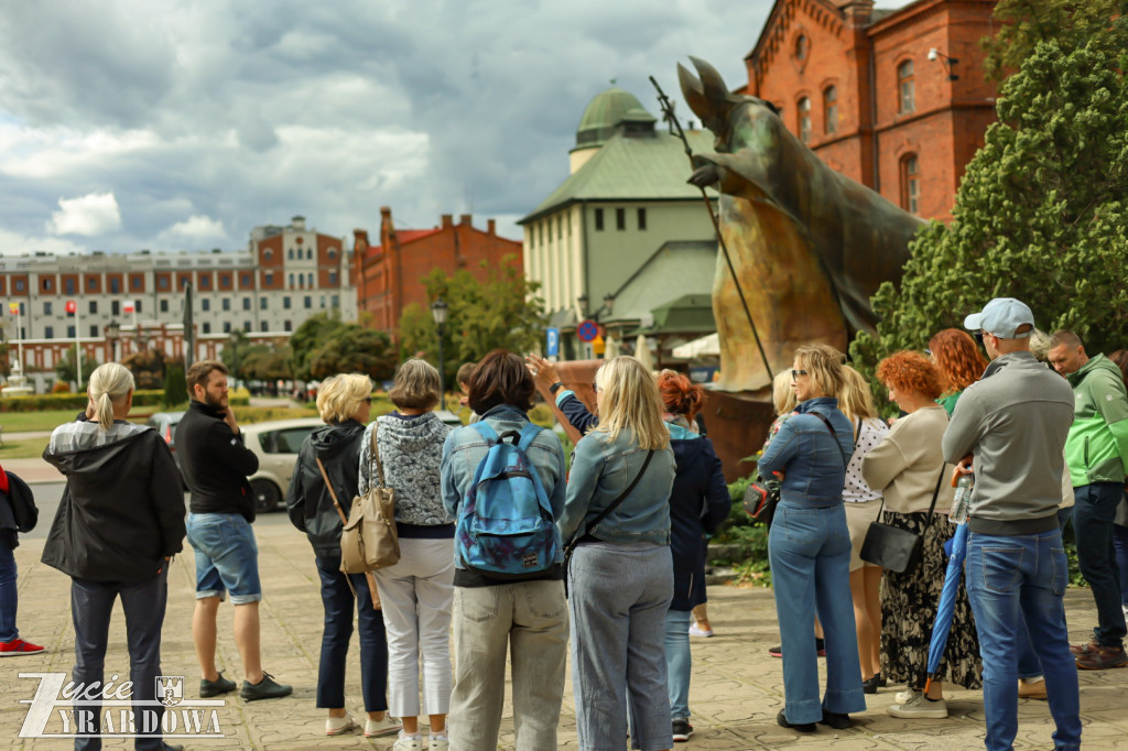Śladami żyrardowskich świątyń
