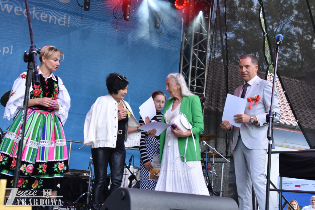 Tradycyjne i piękne „Święto Chleba” w Radziejowicach