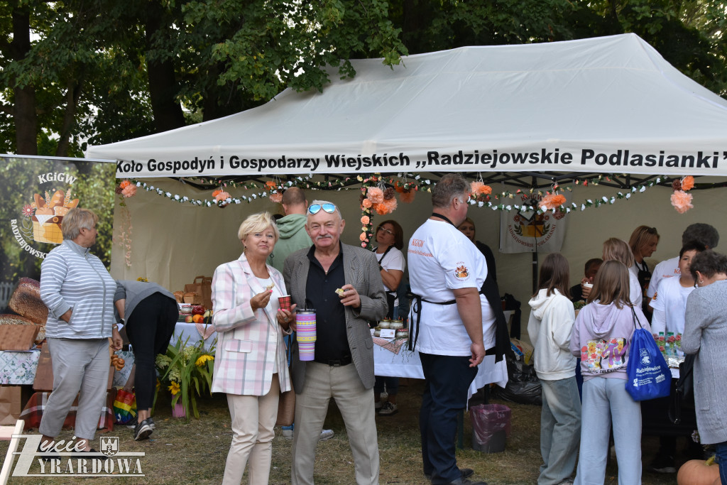 Tradycyjne i piękne „Święto Chleba” w Radziejowicach